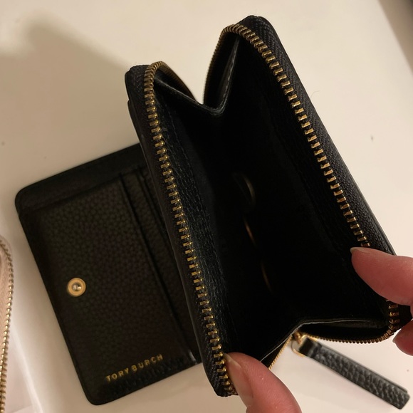 Tory Burch mini wallet - Picture 3 of 4